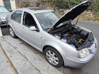 VOLKSWAGEN BORA 1.9 TDI Gasóleo