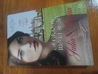 "A Grande Revelação" de Julia Quinn