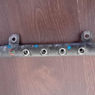 Regua injecao/combustivel 1.9cdti opel fiat saab alfa romeu