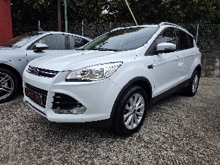 FORD KUGA 2.0 TDCi TITANIUM Gasóleo