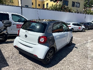 SMART FORFOUR EQ Prime 82 cv Eléctrico