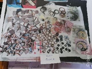 Lote de peças eléctricas originais
