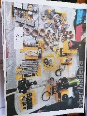 Lote de peças eléctricas originais C.A.T.